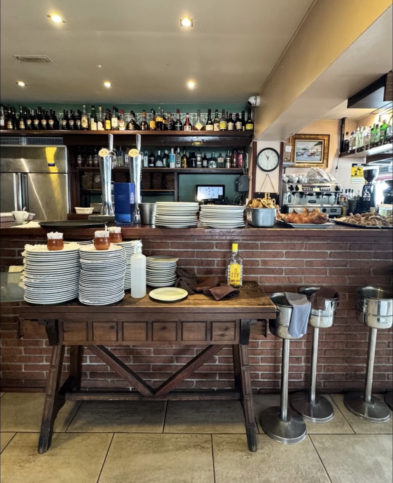 Barra de pintxos de El Txoko Castelldefels